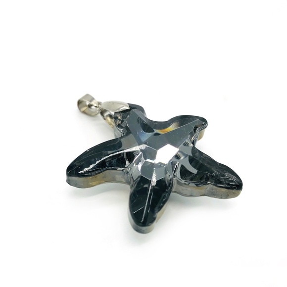 Starfish Necklace Pendant Smokey Grey Facet Cut - Picture 3 of 5